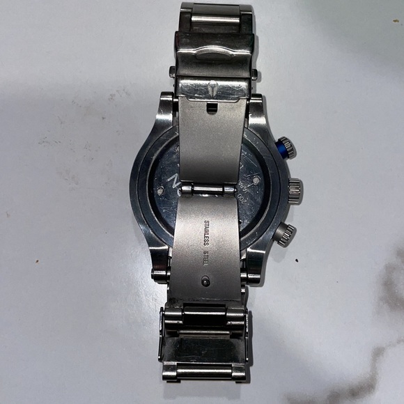 Nixon Watch Mens 48-20 Chrono Silver Blue - Picture 4 of 7